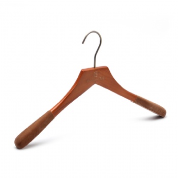 Brand Walnut Jacket Wooden Hanger For Women